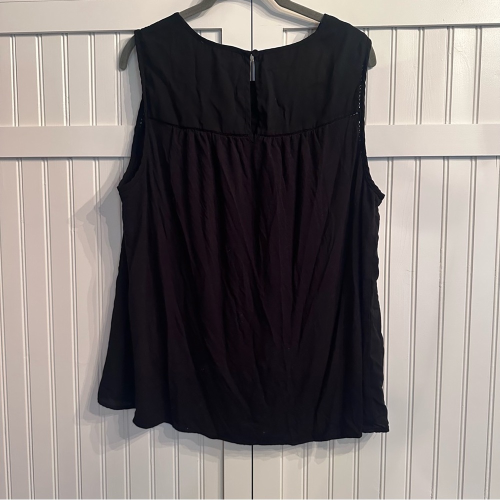 Daniel Rainn Black Sleeveless Blouse - Picture 4 of 4